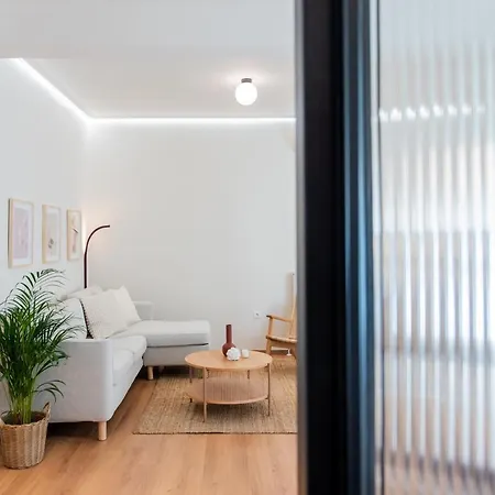 Apartment White Lotus By Halu!
