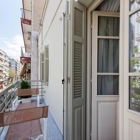 White Lotus By Halu! Apartment Thessaloniki