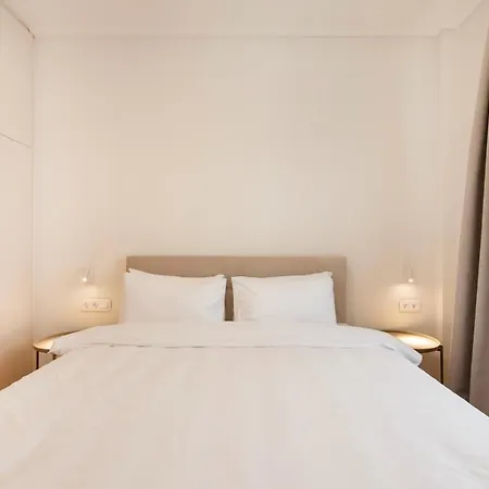 White Lotus By Halu! Thessaloniki