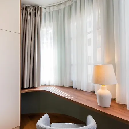 White Lotus By Halu!